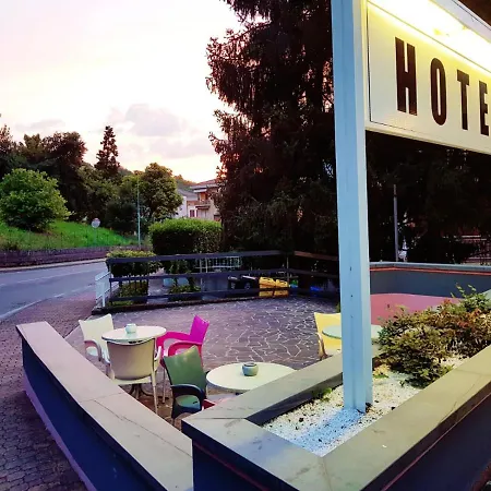 Hotel Azzurra 3*