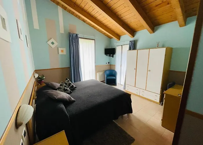 Azzurra Hotel 3*