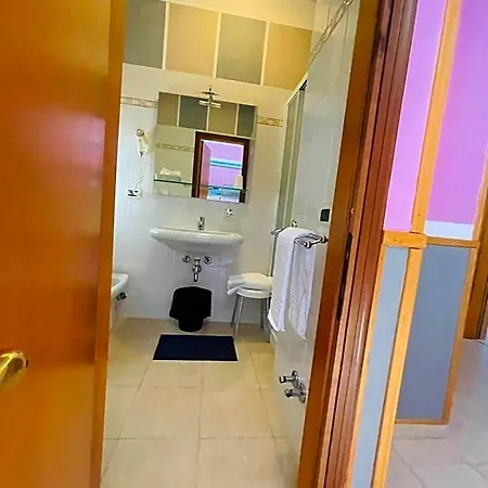 Azzurra Hotel 3*