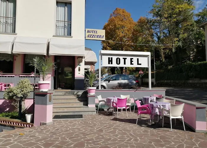 Azzurra 3*